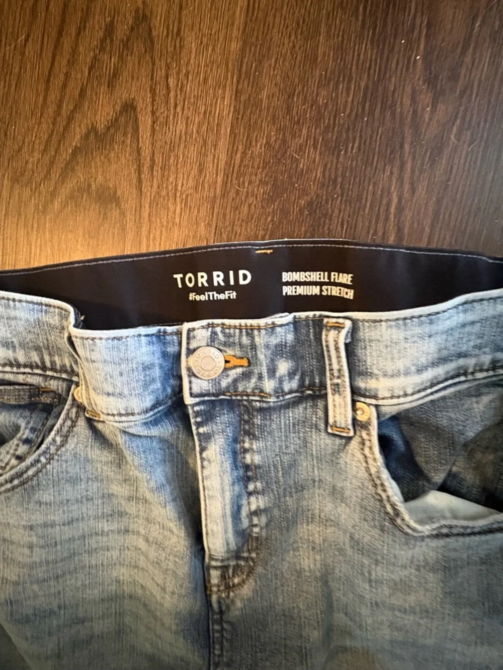 torrid Light Blue High-Rise Wide-Leg Jeans - Picture 4 of 5